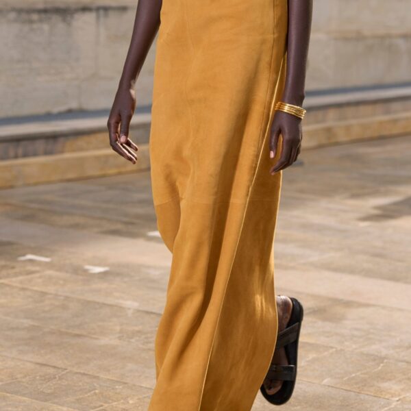 Kallen Hoodie Maxi Dress In Cashew Suede