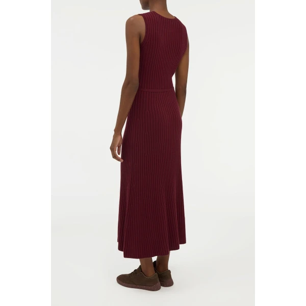Bordeaux dress