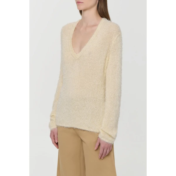 Neoma Knit V-Neck Sweater in Off White Silk Cashmere