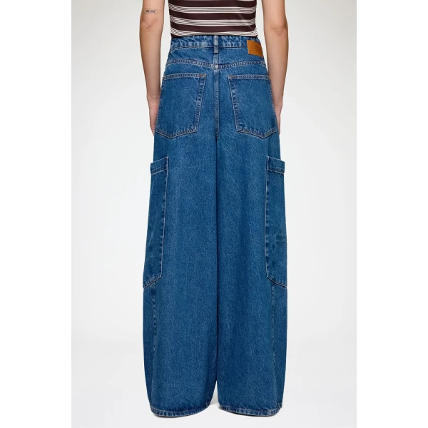 Baggy Cargo Jeans in Rigid Denim