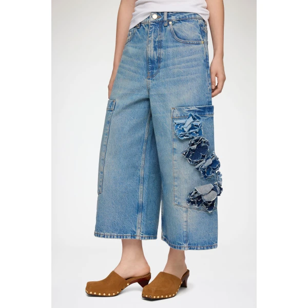 Baggy Cropped Jeans in Flower Print Denim