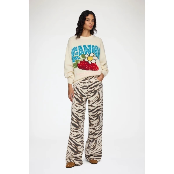Oversized Jumper with Strawberry
