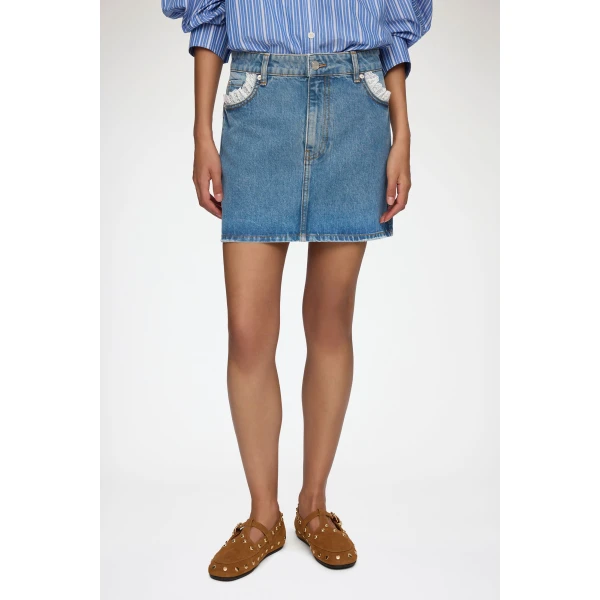 Skirt in Rigid Denim