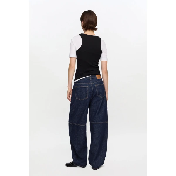 Stary Jeans in Dark Rinse Denim