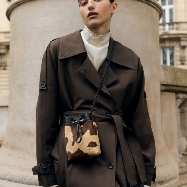 Strathberry Osette Midi Pouch clutch bag