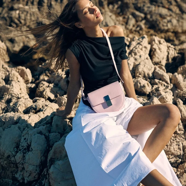 Ateliers Auguste Sully in Light Pink bag