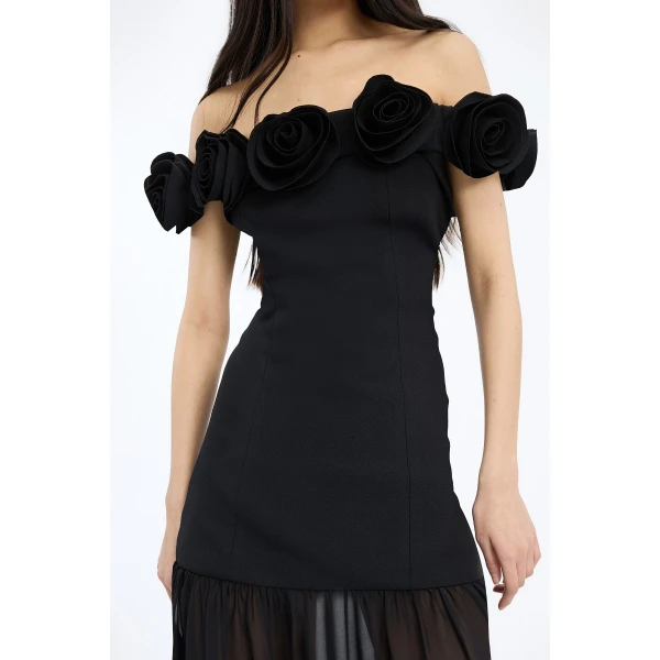 Dresses Black