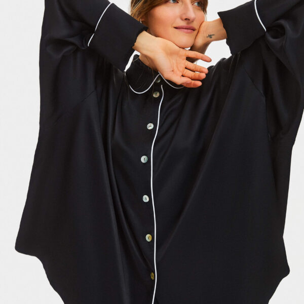 Sleeper black top