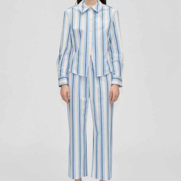 Cropped Pants With Tab