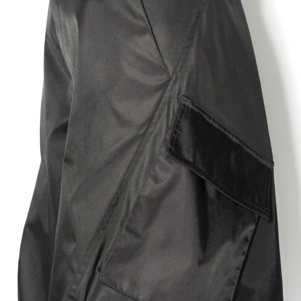 Alaïa Taffeta Cargo Pants - ALAÏA Pants - Laser Cut Luxury - Shop at Coveti
