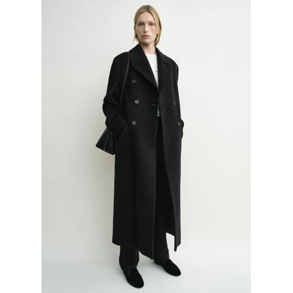 Totême Broad coat in Black - Coats - Scandinavian Minimalist Luxury at Coveti