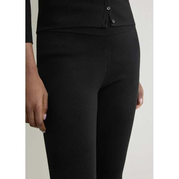 Totême Capri knit leggings in Black - Pants - Scandinavian Minimalist Luxury at Coveti