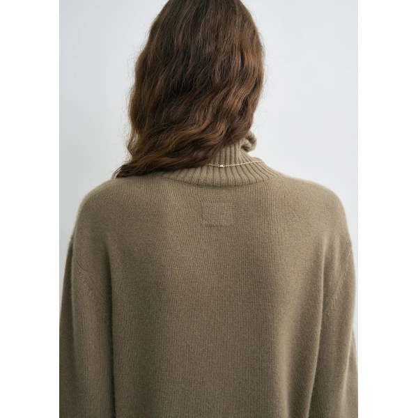 Totême Cashmere turtleneck in Hazel - Knitwear - Scandinavian Minimalist Luxury at Coveti