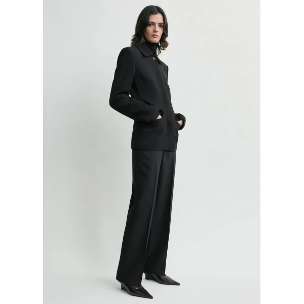 Totême Cinched pocket jacket in Black - Jackets - Scandinavian Minimalist Luxury at Coveti