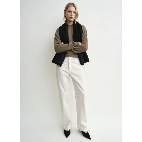 Totême Classic cashmere crew knit in Hazel - Knitwear - Scandinavian Minimalist Luxury at Coveti