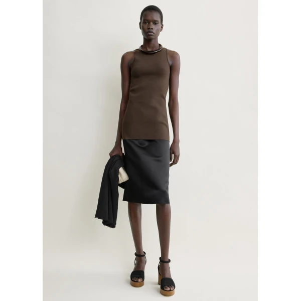 Totême Classic compact knit tank in Walnut - Knitwear - Scandinavian Minimalist Luxury at Coveti
