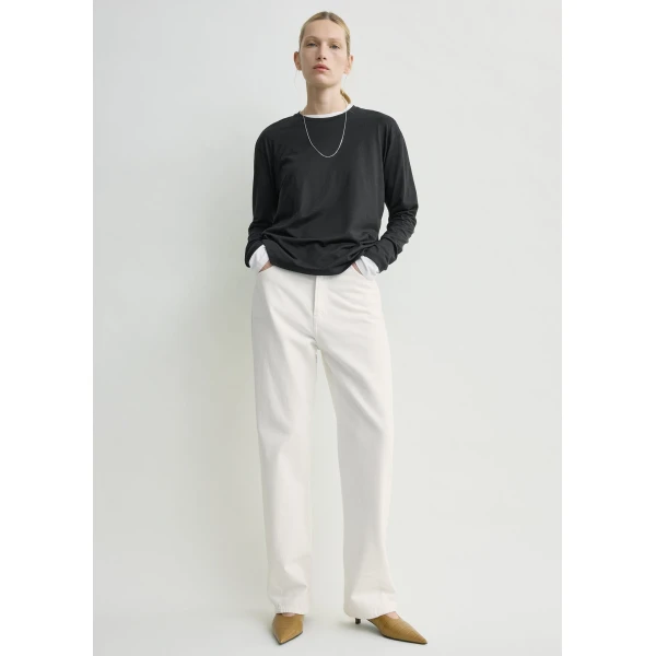 Totême Classic long-sleeve tee in Black - Tops - Scandinavian Minimalist Luxury at Coveti