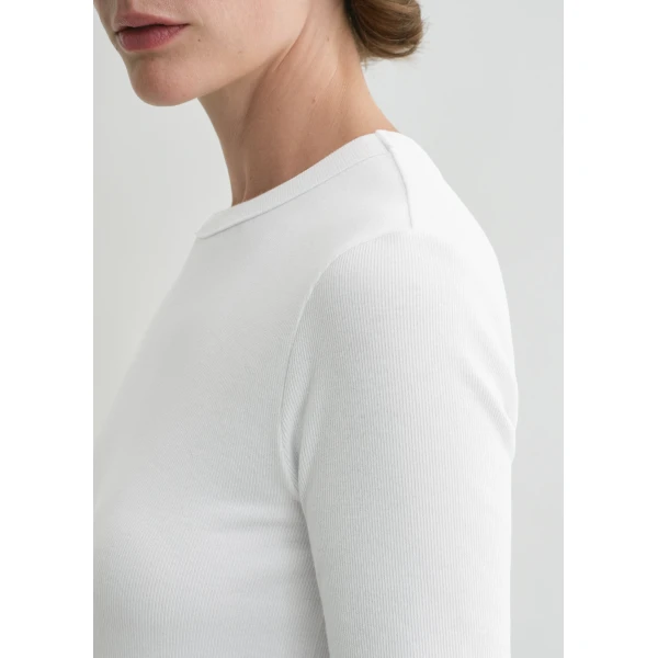 Totême Classic rib tee in White - Tops - Scandinavian Minimalist Luxury at Coveti