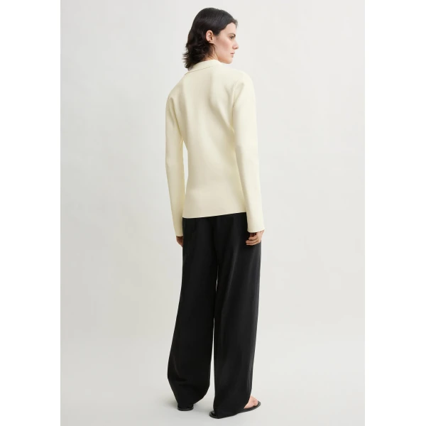 Totême Compact knit buttoned top in White - Knitwear - Scandinavian Minimalist Luxury at Coveti