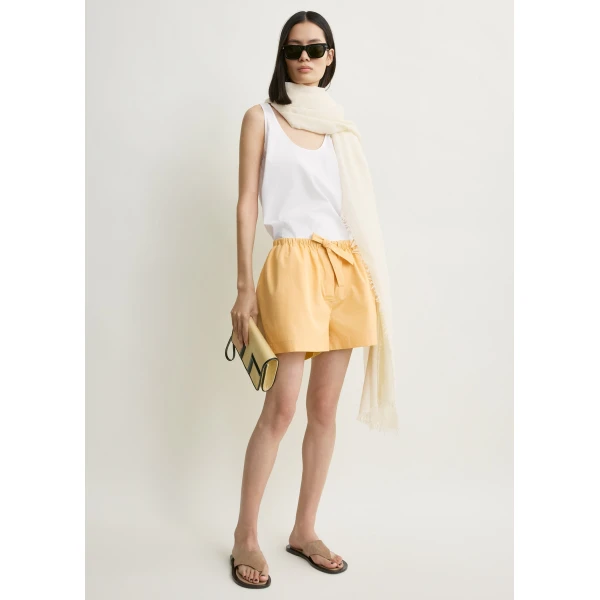 Totême Cotton summer shorts in Daffodill - Shorts - Scandinavian Minimalist Luxury at Coveti
