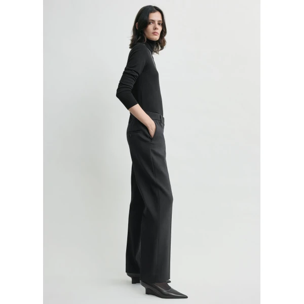 Totême Cropped suit trousers washed in Black - Pants - Scandinavian Minimalist Luxury at Coveti