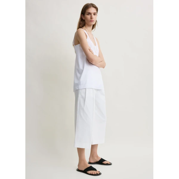 Totême Cropped trousers in White - Pants - Scandinavian Minimalist Luxury at Coveti