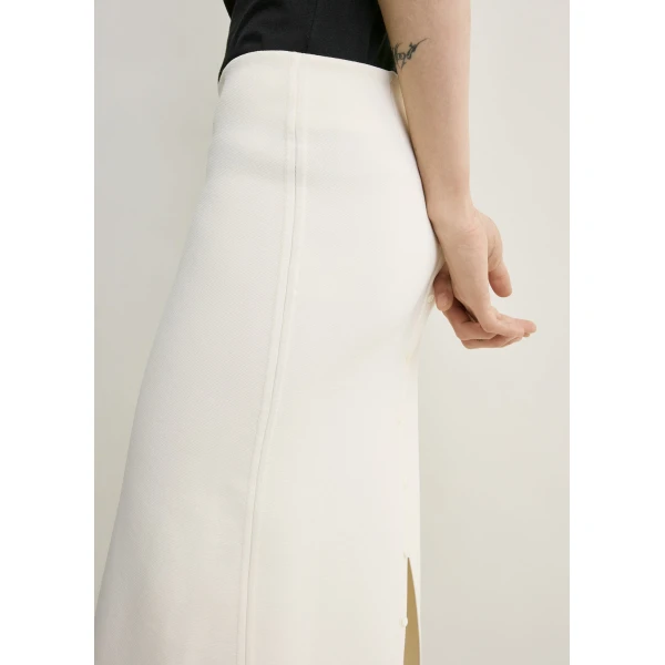 Totême Dipped knit skirt in White - Skirts - Scandinavian Minimalist Luxury at Coveti