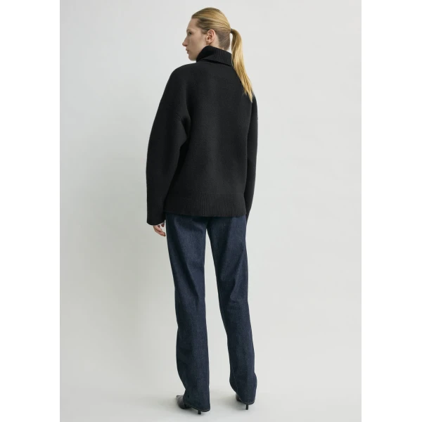 Totême Double-knit turtleneck in Black - Knitwear - Scandinavian Minimalist Luxury at Coveti