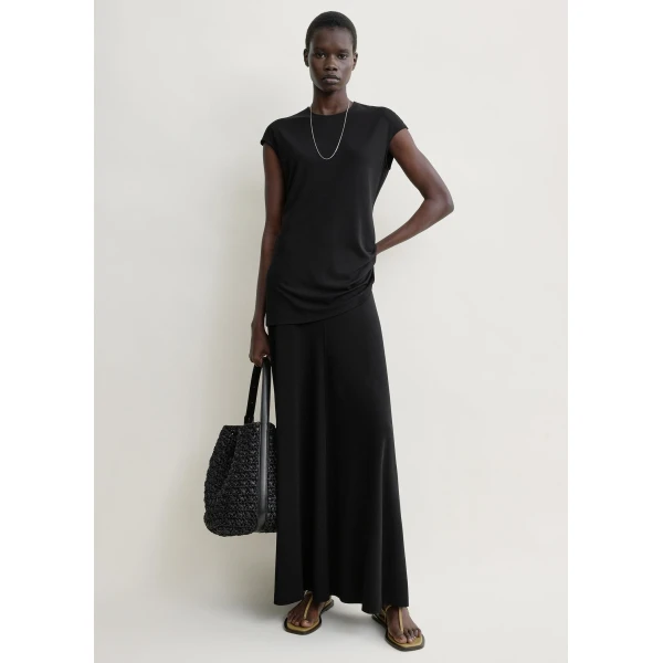 Totême Everyday top in Black - Tops - Scandinavian Minimalist Luxury at Coveti