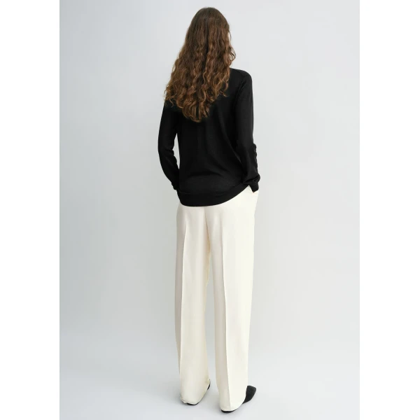 Totême Fine crew knit in Black - Knitwear - Scandinavian Minimalist Luxury at Coveti