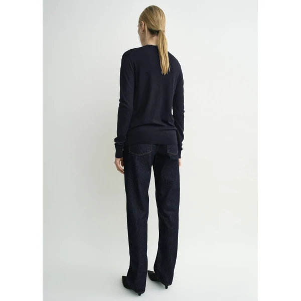 Totême Fine crew knit in Midnight - Knitwear - Scandinavian Minimalist Luxury at Coveti