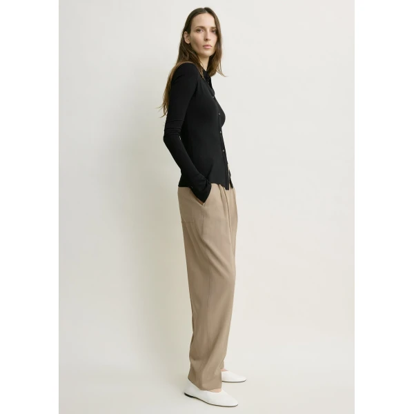 Totême Fitted jersey shirt in Black - Tops - Scandinavian Minimalist Luxury at Coveti