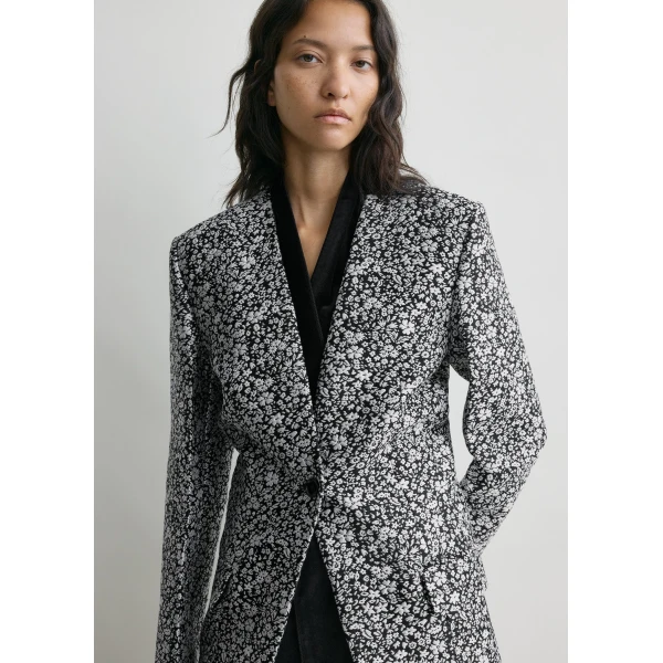 Totême Floral slouch blazer in White / Black - Jackets - Scandinavian Minimalist Luxury at Coveti