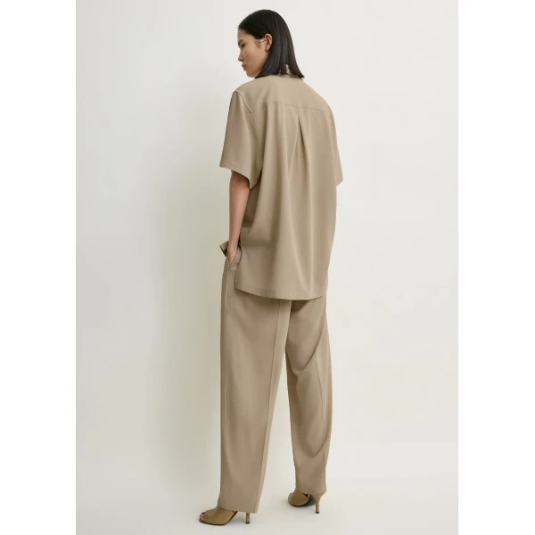 Totême Fluid polo shirt in Overcast beige - Tops - Scandinavian Minimalist Luxury at Coveti