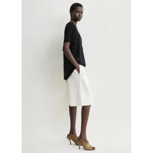 Totême Knit shorts in White - Shorts - Scandinavian Minimalist Luxury at Coveti
