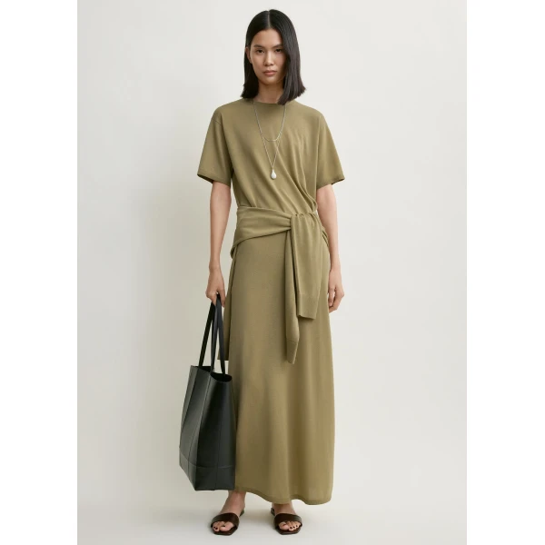 Totême Long knit skirt in Desert - Skirts - Scandinavian Minimalist Luxury at Coveti