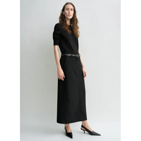 Totême Low-waist straight skirt in Black - Skirts - Scandinavian Minimalist Luxury at Coveti