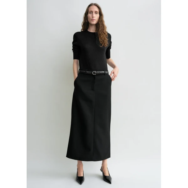 Totême Low-waist straight skirt in Black - Skirts - Scandinavian Minimalist Luxury at Coveti