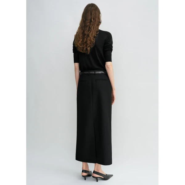 Totême Low-waist straight skirt in Black - Skirts - Scandinavian Minimalist Luxury at Coveti