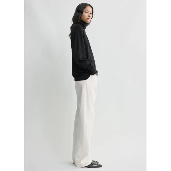 Totême Merino turtleneck in Black - Knitwear - Scandinavian Minimalist Luxury at Coveti