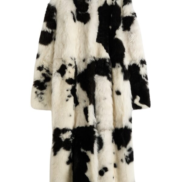 Totême Monochrome shearling coat in Black / White - Coats - Scandinavian Minimalist Luxury at Coveti