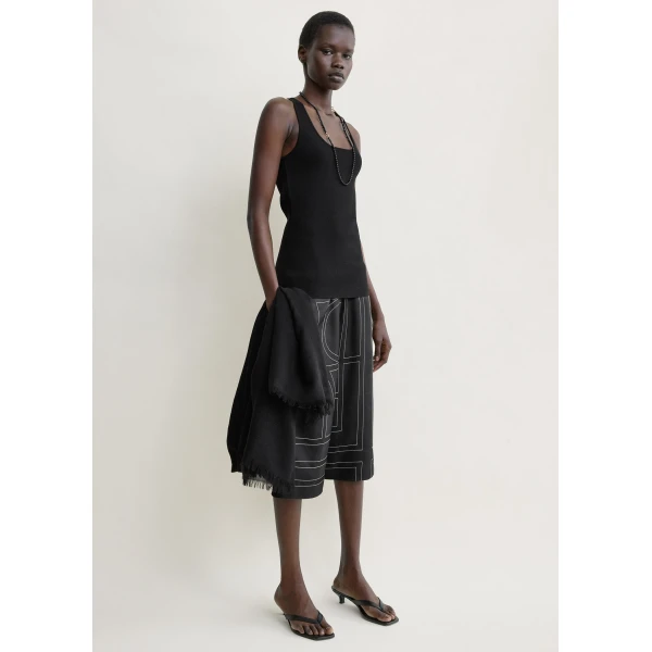 Totême Monogram silk pj culottes in Black - Shorts - Scandinavian Minimalist Luxury at Coveti