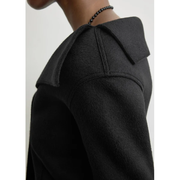 Totême Open collar wool jacket in Black - Jackets - Scandinavian Minimalist Luxury at Coveti