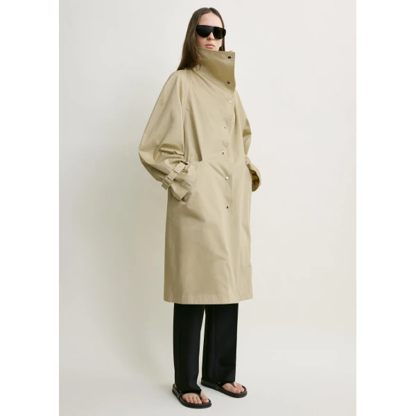 Totême Oversized cotton trench in Beige - Coats - Scandinavian Minimalist Luxury at Coveti