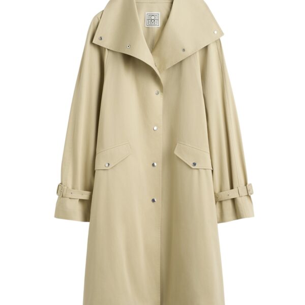 Totême Oversized cotton trench in Beige - Coats - Scandinavian Minimalist Luxury at Coveti