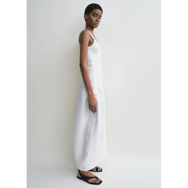 Totême Parachute skirt in White - Skirts - Scandinavian Minimalist Luxury at Coveti