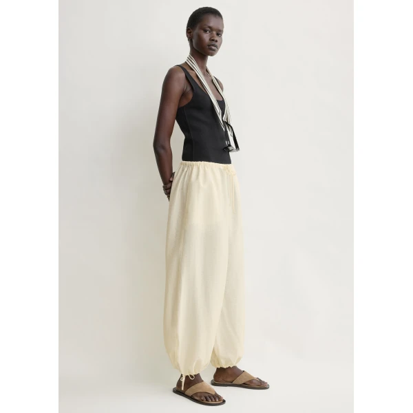 Totême Parachute trousers in Off-white - Pants - Scandinavian Minimalist Luxury at Coveti