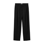 Totême Pleat trousers in Black - Pants - Scandinavian Minimalist Luxury at Coveti