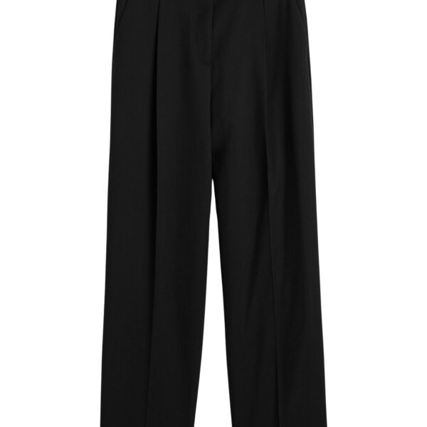 Totême Pleat trousers in Black - Pants - Scandinavian Minimalist Luxury at Coveti