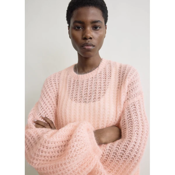 Totême Puffed knit in Bloom - Knitwear - Scandinavian Minimalist Luxury at Coveti